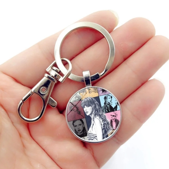 NWOT Taylor Swift Inspired Keychain - Picture 2 of 7
